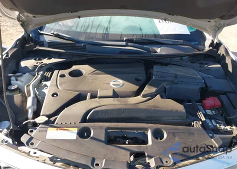 2015 Nissan Altima 2.5 Sv z USA, uszkodzony, nr VIN 1N4AL3AP8FC223277